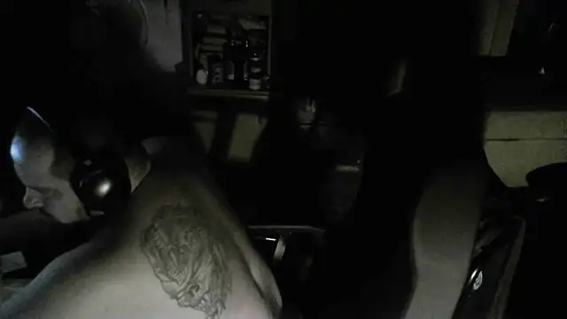 Snapshot of perversalus chatting on January 1, 2:09 pm perversalus online show from January 1, 2:09 pm