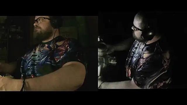 Snapshot of perversalus chatting on January 26, 2:56 am perversalus online show from January 26, 2:56 am