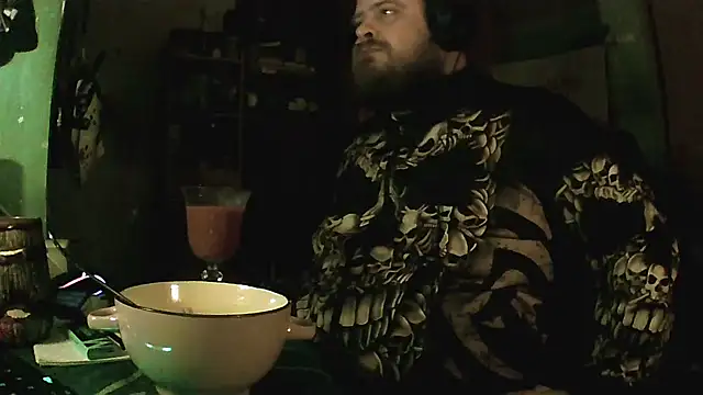 Snapshot of perversalus chatting on January 26, 8:13 pm perversalus online show from January 26, 8:13 pm