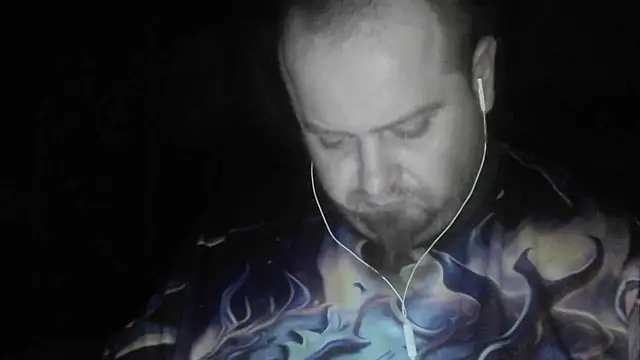 Snapshot of perversalus chatting on February 15, 9:48 pm perversalus online show from February 15, 9:48 pm