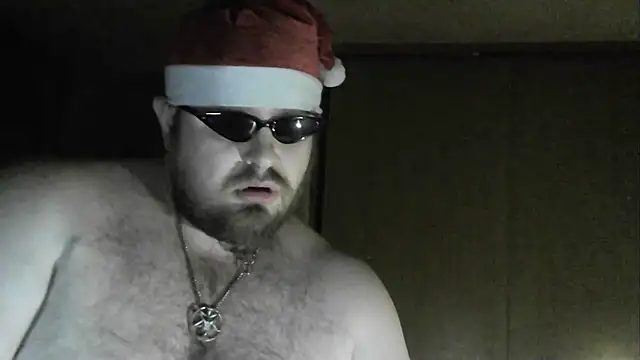 Snapshot of perversalus chatting on March 18, 11:31 pm perversalus online show from March 18, 11:31 pm