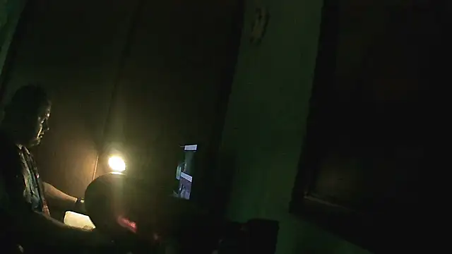 Snapshot of perversalus chatting on September 18, 3:58 pm perversalus online show from September 18, 3:58 pm