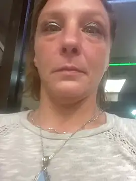 Everlyrose27 online show from December 10, 3:09 am