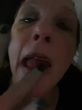 Everlyrose27 online show from February 25, 6:20 pm