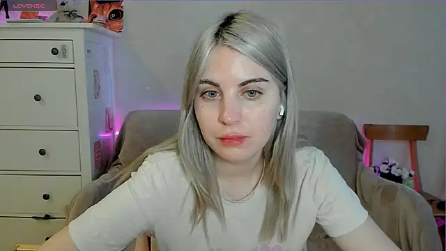 pawpaws online show from May 3, 7:03 am