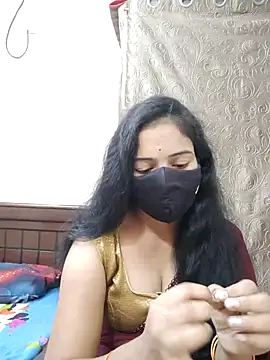 Snapshot of Keerthi-Telugu chatting on June 20, 4:04 am Keerthi-Telugu online show from June 20, 4:04 am