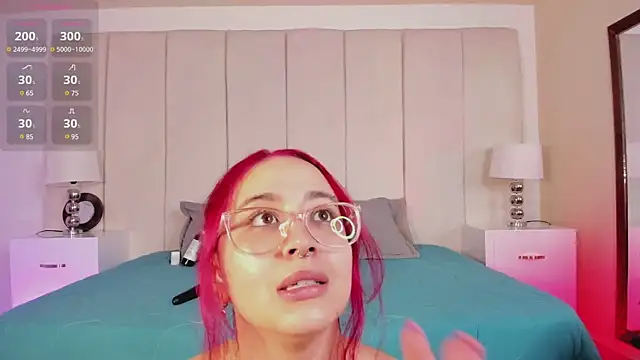 Snapshot of Ithan_sammy chatting on December 10, 12:38 pm Ithan sammy online show from December 10, 12:38 pm