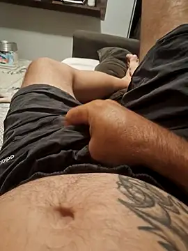 dredre1069 online show from April 6, 1:58 am