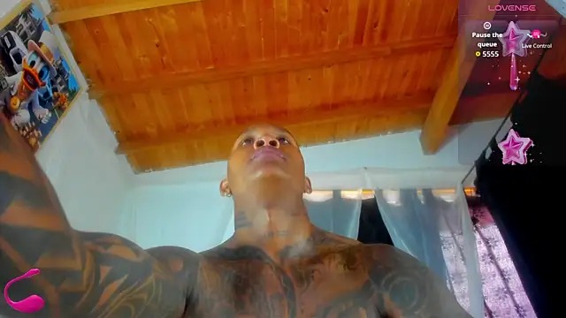 esteveen ortegas  online show from November 3, 2:40 pm