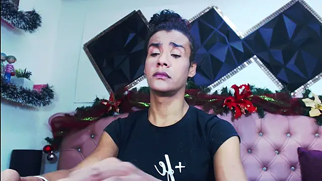 andrea safeira doll online show from December 14, 1:44 am