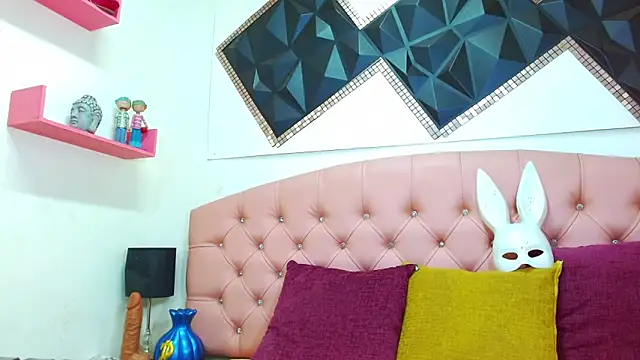 andrea safeira doll online show from February 4, 4:57 pm