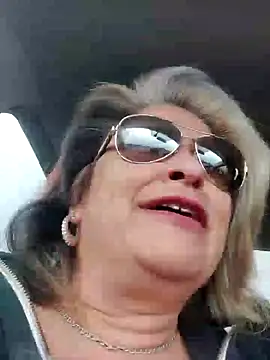 Snapshot of TexaSMESS_37 chatting on February 10, 9:36 pm TexaSMESS 37 online show from February 10, 9:36 pm