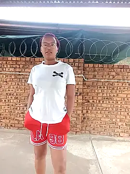 Snapshot of Bootycurvy2 chatting on December 1, 7:02 am Bootycurvy2 online show from December 1, 7:02 am