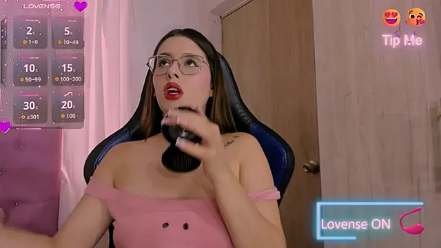 ParisShayk online show from March 18, 6:00 pm