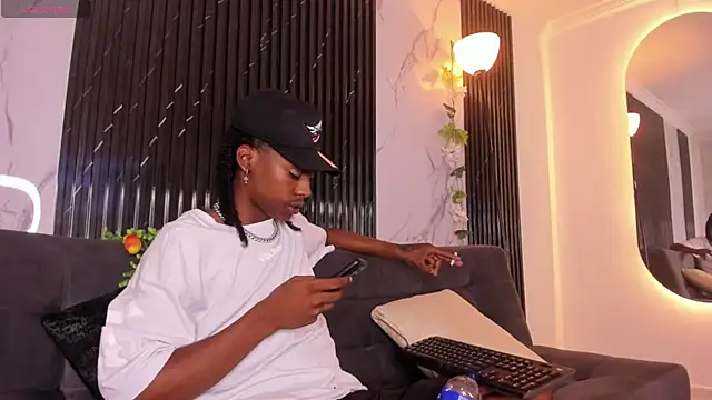 BRYXXXON1 online show from February 6, 12:05 pm