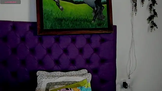 Cloeandtyfanny online show from June 17, 5:14 pm