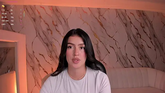 PaulinaSantos  online show from October 6, 7:22 pm