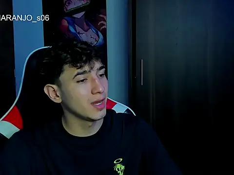 Snapshot of Naranjo_s06 chatting on February 11, 5:01 am Naranjo s06 online show from February 11, 5:01 am