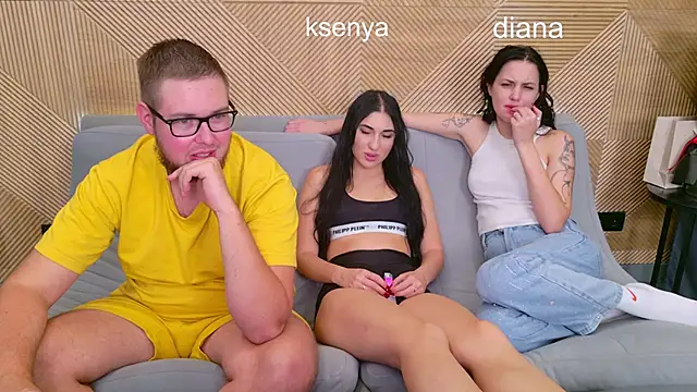 Ksenny online show from October 28, 8:00 pm