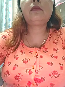 Snapshot of Dianaa9 chatting on June 4, 7:47 am Dianaa9 online show from June 4, 7:47 am