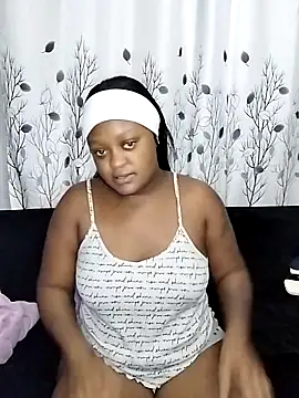 TheDoubleTrouble18xxx online show from November 10, 7:46 pm