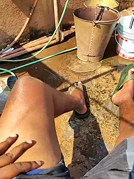 Snapshot of Brown_Munda047 chatting on February 17, 6:54 am Brown Munda047 online show from February 17, 6:54 am