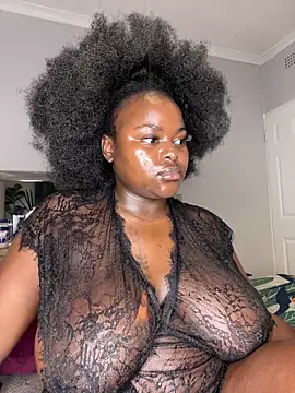 Honeycoco0211 online show from December 1, 1:10 am