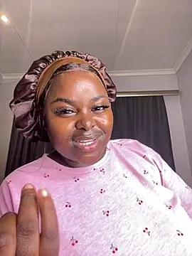 Honeycoco0211 online show from April 2, 7:33 pm