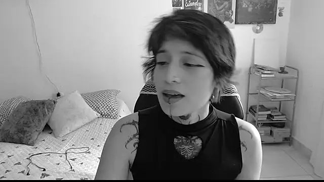Snapshot of _Apola_77 chatting on February 11, 7:59 pm Apola 77 online show from February 11, 7:59 pm