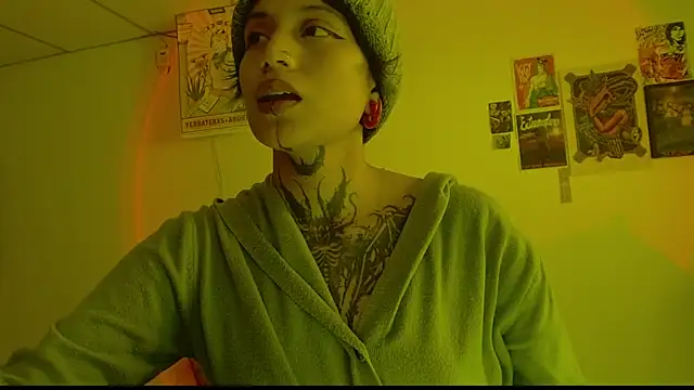 Snapshot of _Apola_77 chatting on February 12, 8:40 pm Apola 77 online show from February 12, 8:40 pm