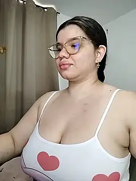 Danzel1105 online show from June 20, 4:43 pm