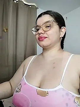 Danzel1105 online show from June 25, 12:09 pm