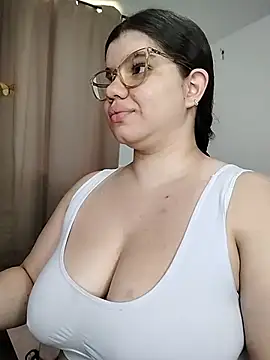 Danzel1105 online show from July 13, 2:09 pm