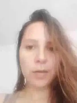 Snapshot of camila_delarosa chatting on February 12, 4:00 pm camila delarosa online show from February 12, 4:00 pm