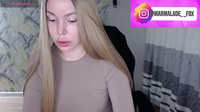 Snapshot of Marmalade_Fox chatting on April 25, 2:03 pm Marmalade Fox online show from April 25, 2:03 pm