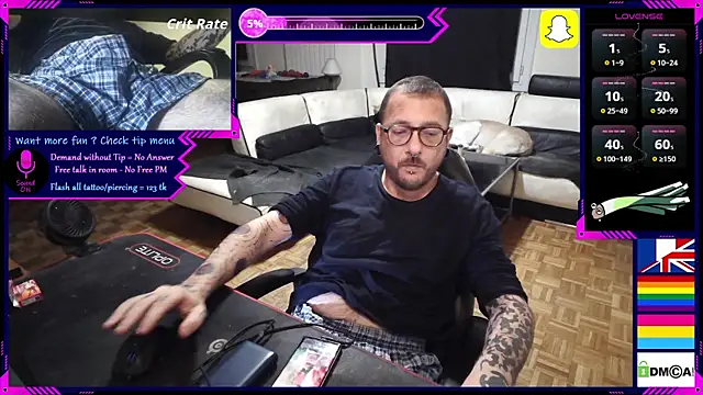 Snapshot of Law_Leek chatting on November 17, 11:32 pm Law Leek online show from November 17, 11:32 pm