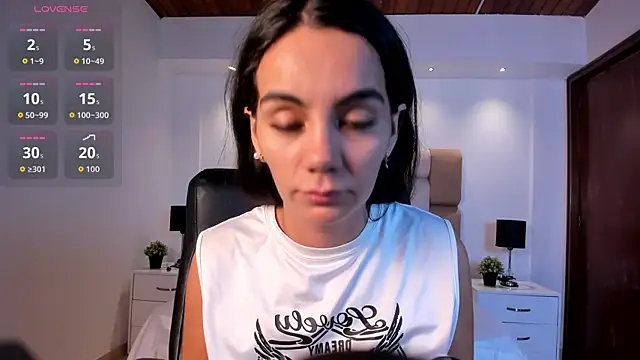 Snapshot of martina_mancini chatting on July 11, 1:36 pm martina mancini online show from July 11, 1:36 pm
