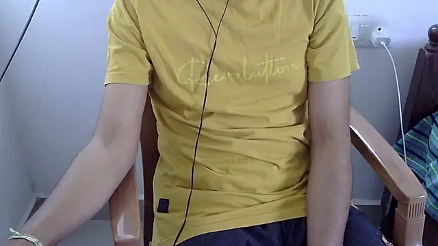 The SHY uncut online show from March 1, 5:42 am