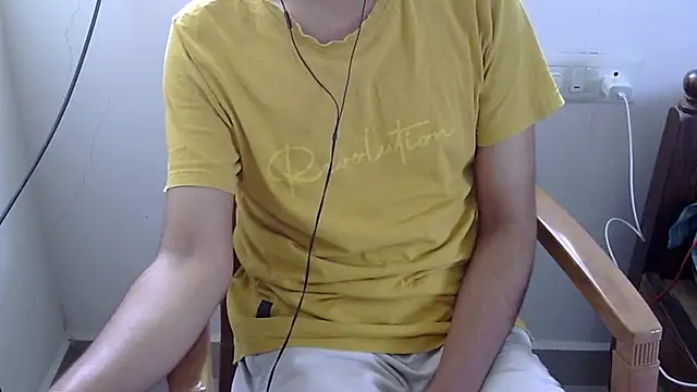 The SHY uncut online show from April 14, 5:02 am