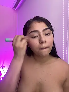 Oriana Guzman online show from April 17, 2:47 am