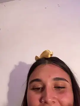 Snapshot of Magic-Smilee chatting on January 8, 3:08 am Magic-Smilee online show from January 8, 3:08 am