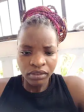 Snapshot of hotgal1112 chatting on February 25, 1:21 pm hotgal1112 online show from February 25, 1:21 pm