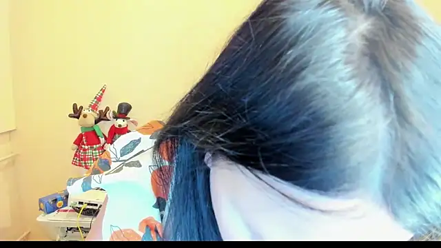 Snapshot of Wife4Cuck chatting on December 18, 4:49 pm Wife4Cuck online show from December 18, 4:49 pm