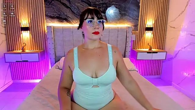 Snapshot of andreina26_ chatting on May 11, 10:07 pm andreina26 online show from May 11, 10:07 pm