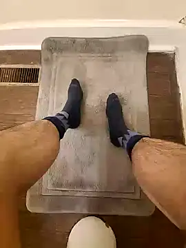 Snapshot of naper12 chatting on January 8, 12:38 am naper12 online show from January 8, 12:38 am