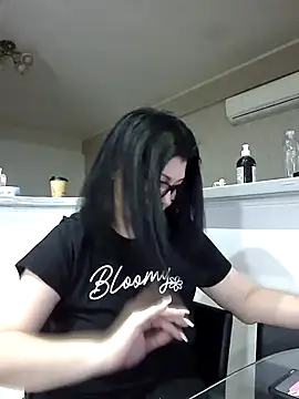 Milf Abigail online show from February 2, 3:05 am