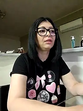 Milf Abigail online show from March 29, 2:33 am