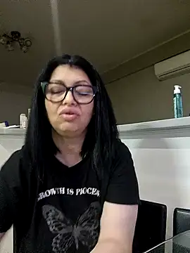 Milf Abigail online show from May 26, 2:29 am