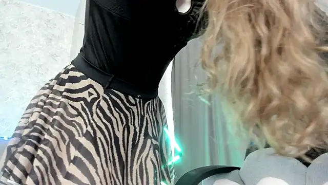 LissaCain online show from January 11, 8:19 am