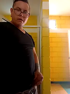 AlanDickson online show from September 16, 7:26 pm